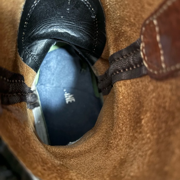 Wolverine  Mens Brown Leather Soft Toe Work Boot Oil Slip Resistant Since 1883 - Picture 8 of 11